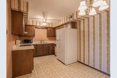 910 Camellia Drive #11, Munster, IN 46321 - Photo 6