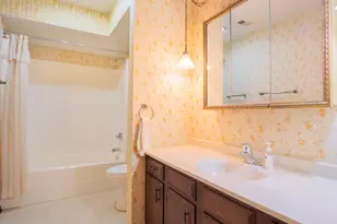 910 Camellia Dr, Munster, IN 46321 - Photo 12