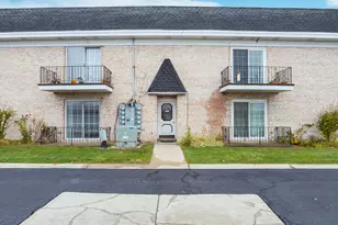 910 Camellia Dr, Munster, IN 46321 - Photo 18