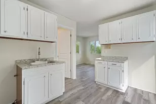 8133 Howard Ave, Munster, IN 46321 - Photo 18