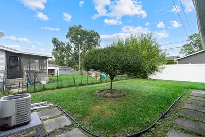 8133 Howard Avenue, Munster, IN 46321 - Photo 40