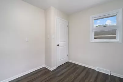 8133 Howard Avenue, Munster, IN 46321 - Photo 16