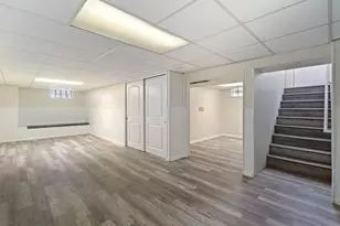 8133 Howard Ave, Munster, IN 46321 - Photo 28