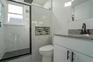 519 W 39th Ave, Gary, IN 46408 - Photo 10