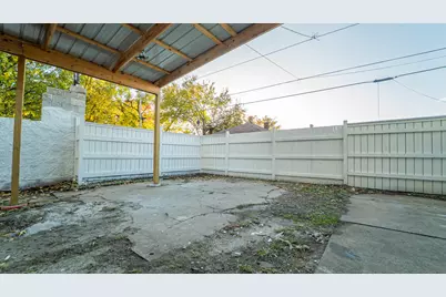 519 W 39th Avenue, Gary, IN 46408 - Photo 22