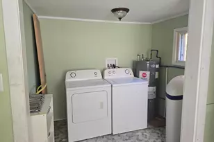 6862 NE Suburban Dr, Michigan City, IN 46360 - Photo 12