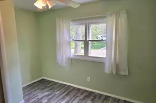 6862 NE Suburban Dr, Michigan City, IN 46360 - Photo 10
