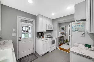 710 Central Ave, La Porte, IN 46350 - Photo 20