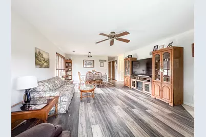 692 Capitol Drive, Hobart, IN 46342 - Photo 10