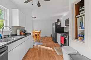 7142 Wicker Ave, Hammond, IN 46323 - Photo 4