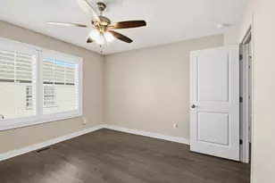 2331 Waterford Cir W, Schererville, IN 46375 - Photo 30