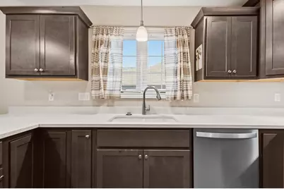 2331 Waterford Circle W, Schererville, IN 46375 - Photo 8