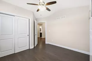 2331 Waterford Cir W, Schererville, IN 46375 - Photo 26