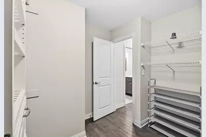 2331 Waterford Circle W, Schererville, IN 46375 - Photo 24