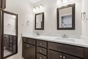 2331 Waterford Cir W, Schererville, IN 46375 - Photo 20