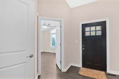 2331 Waterford Circle W, Schererville, IN 46375 - Photo 4