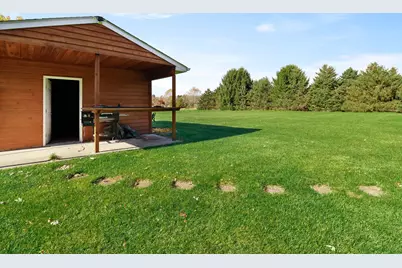 860 N 550 E, Westville, IN 46391 - Photo 4