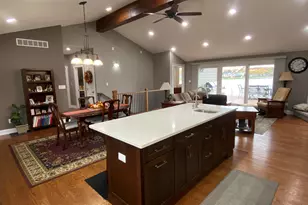 1728 Beachview Ct, Crown Point, IN 46307 - Photo 6