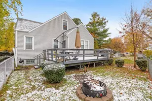 2911 163rd Pl, Hammond, IN 46323 - Photo 4