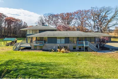 1050 Coolwood Drive, Valparaiso, IN 46385 - Photo 8