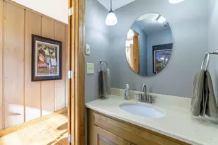 1050 Coolwood Dr, Valparaiso, IN 46385 - Photo 16