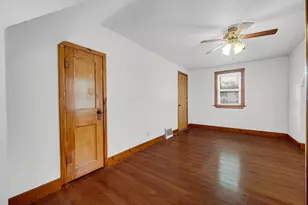 8212 W Taft St, Merrillville, IN 46410 - Photo 16