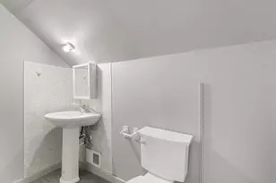 709 Indiana Ave, Michigan City, IN 46360 - Photo 14