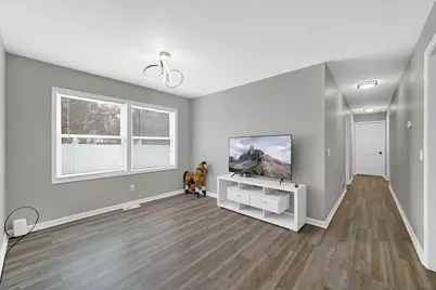 3028 W 15th Avenue, Gary, IN 46404 - Photo 6