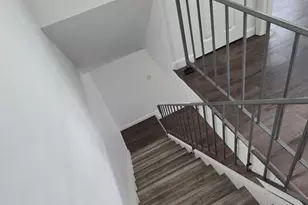 7005 Fillmore Dr, Merrillville, IN 46410 - Photo 6