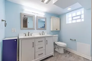 1035 Willard St, Gary, IN 46404 - Photo 24