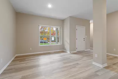 717 Druim Trail, Crown Point, IN 46307 - Photo 4