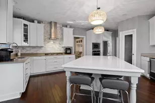 7506 Fawn Valley Dr, Schererville, IN 46375 - Photo 10