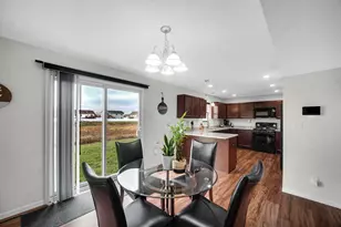 6870 Wallace St, Merrillville, IN 46410 - Photo 10