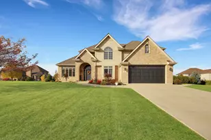 99 Bergamo Ln, Crown Point, IN 46307 - Photo 2