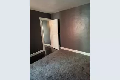 205 N Ashland Avenue, Michigan City, IN 46360 - Photo 4