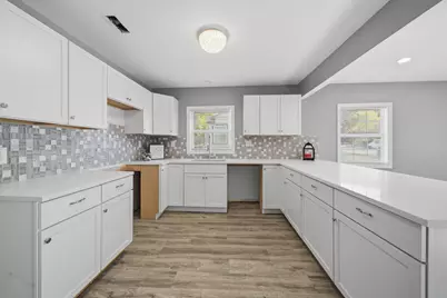 1226 W 45th Avenue, Gary, IN 46408 - Photo 8