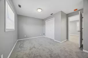 1226 W 45th Ave, Gary, IN 46408 - Photo 28