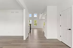 872 Valley View Dr, Lowell, IN 46356 - Photo 2