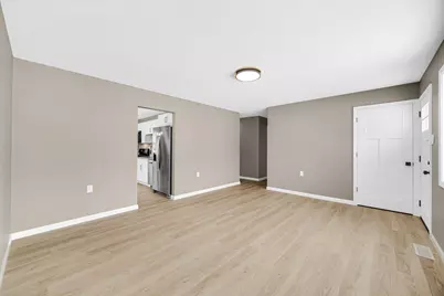 729 Imperial Road, Valparaiso, IN 46385 - Photo 4