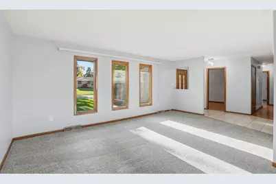 14 Helena Drive, Schererville, IN 46375 - Photo 4