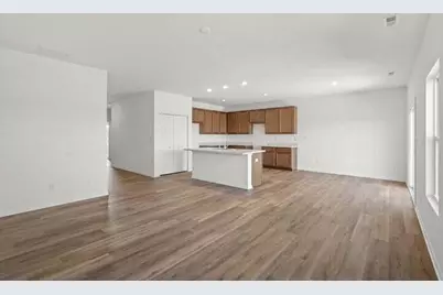 6731 E 103rd Avenue, Crown Point, IN 46307 - Photo 4