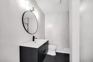 1006 W 21st St, La Porte, IN 46350 - Photo 16