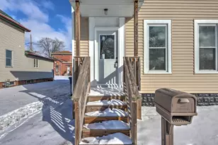 117 Patton St, La Porte, IN 46350 - Photo 2