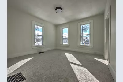 117 Patton Street, La Porte, IN 46350 - Photo 4