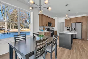 1960 Park St, La Porte, IN 46350 - Photo 8