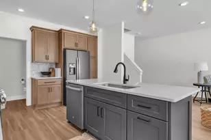 1960 Park St, La Porte, IN 46350 - Photo 6