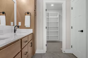 1944 Park St, La Porte, IN 46350 - Photo 20