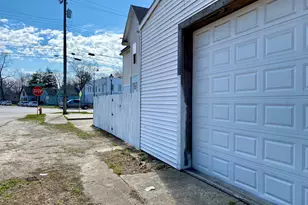 1214 E Michigan Blvd, Michigan City, IN 46360 - Photo 6