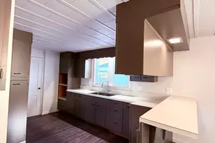 412 Woodbine St, La Porte, IN 46350 - Photo 10