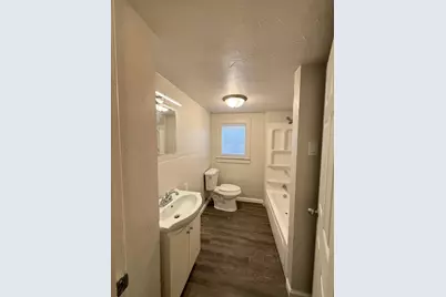 412 Woodbine Street, La Porte, IN 46350 - Photo 12